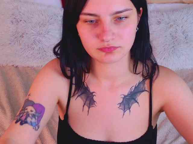 AngelBraun webcam