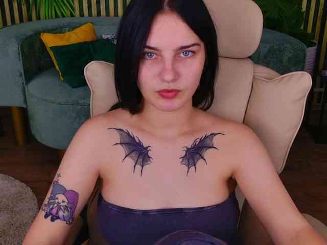 AngelBraun's webcam live show