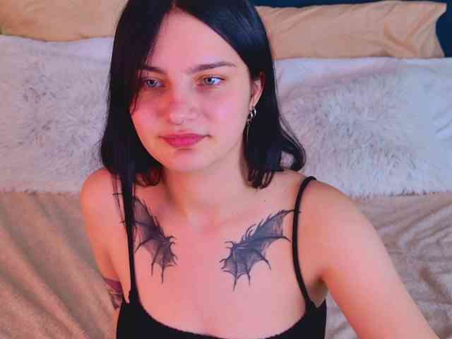 AngelBraun webcam