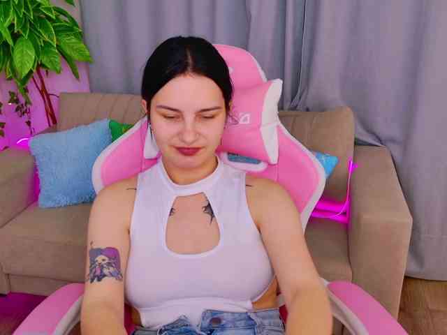 AngelBraun webcam