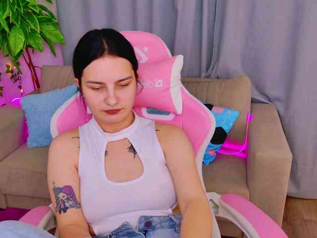 AngelBraun webcam