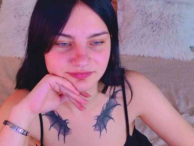 AngelBraun webcam