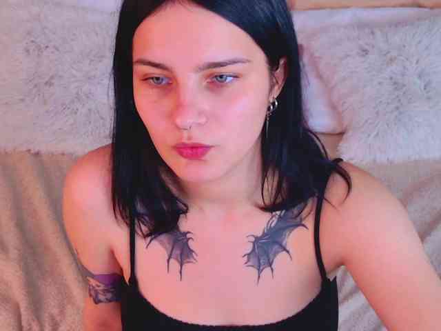 AngelBraun webcam