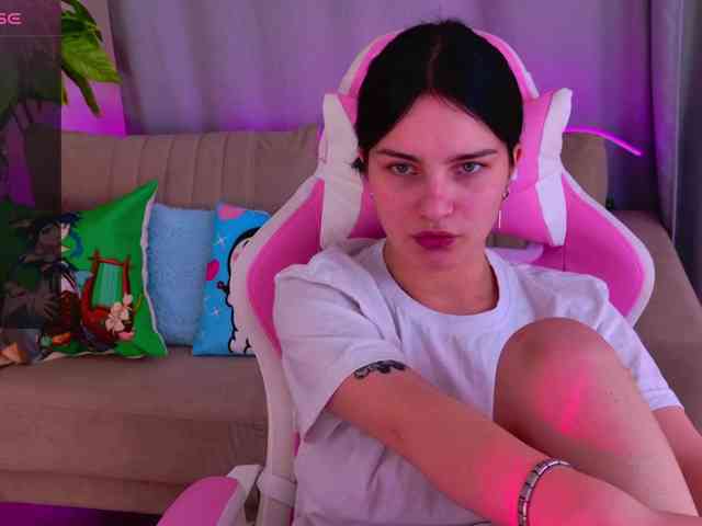 AngelBraun webcam