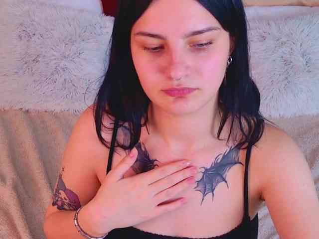 AngelBraun webcam