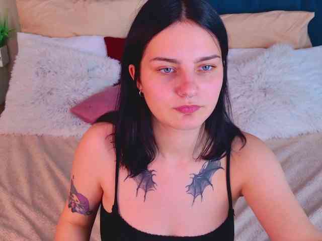 AngelBraun webcam