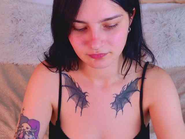 AngelBraun webcam
