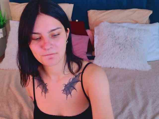AngelBraun webcam