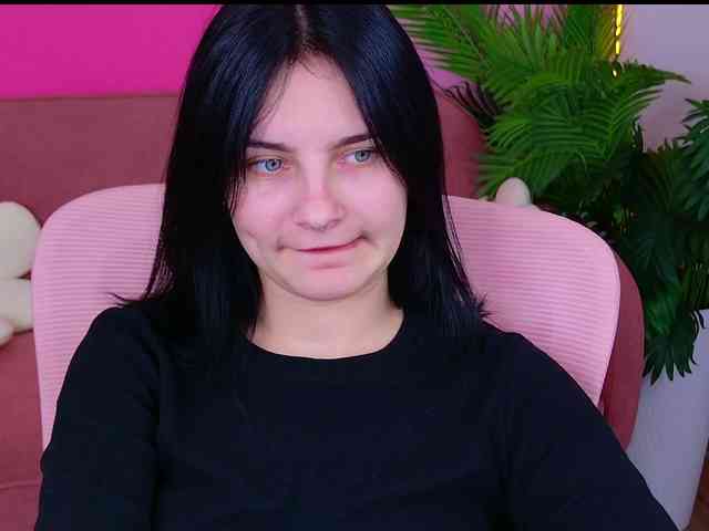AngelBraun webcam