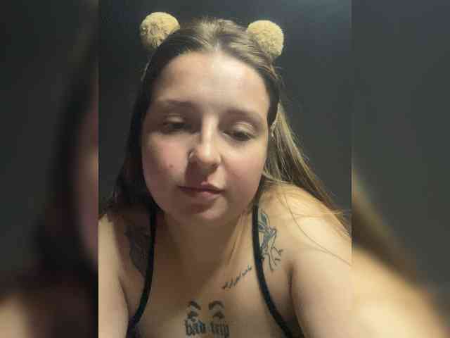 LuniTunes Live Webcam on BongaCams