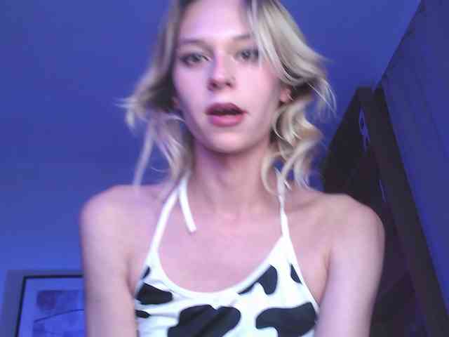 SophieDiamondX Live Webcam on BongaCams