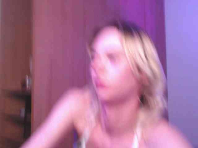 SophieDiamondX Live Webcam on BongaCams