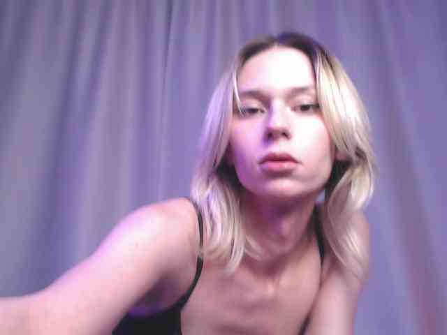 SophieDiamondX Live Webcam on BongaCams