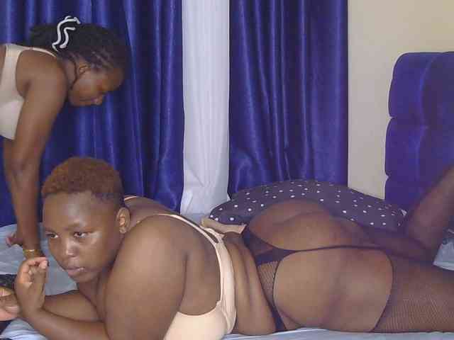 SweetMelons webcam