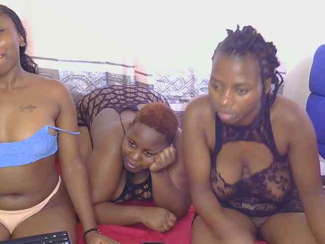SweetMelons webcam