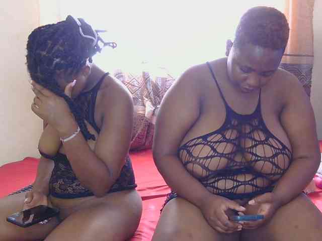 SweetMelons webcam