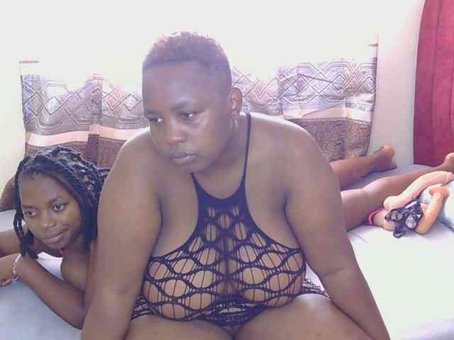 SweetMelons webcam