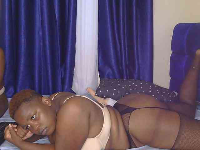 SweetMelons webcam