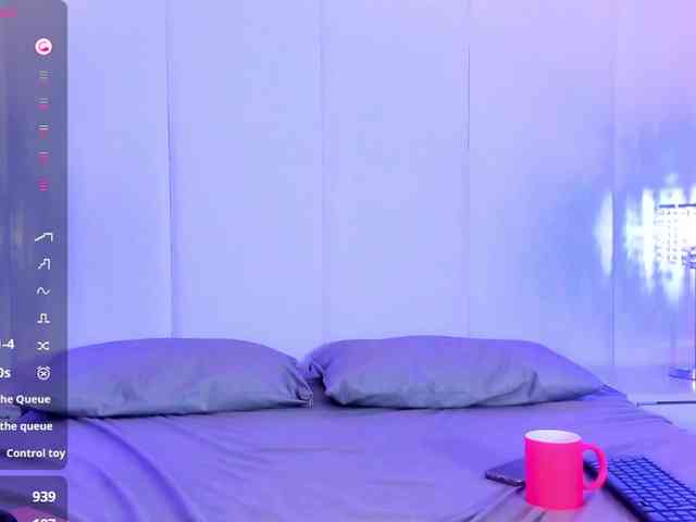 LilyBratz webcam