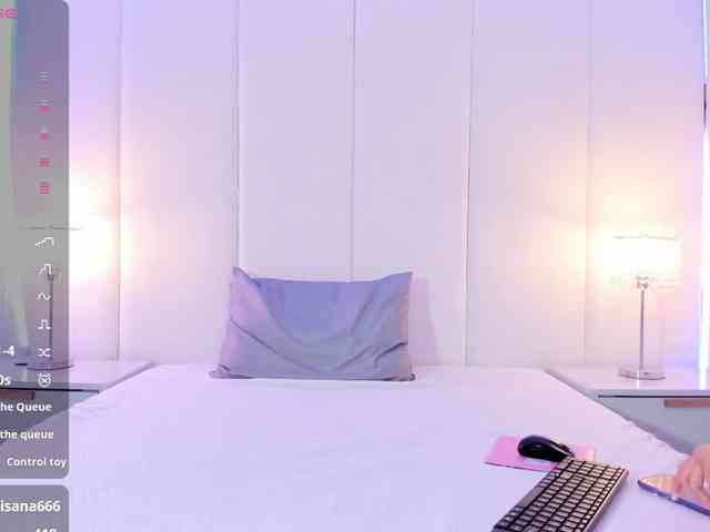 LilyBratz webcam