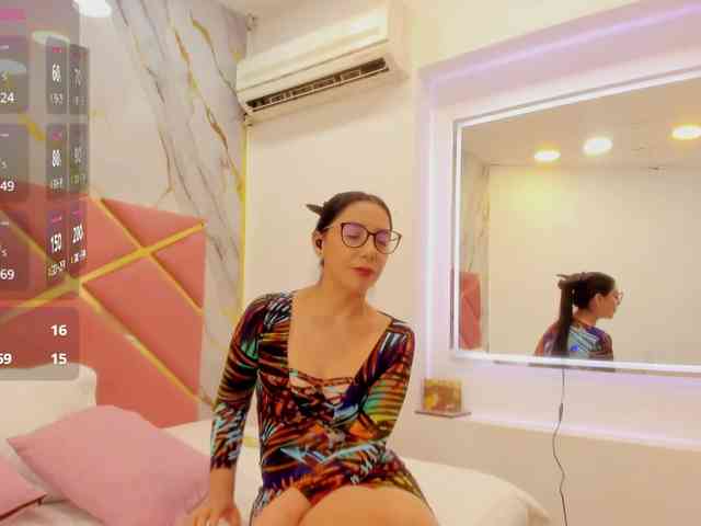julianaa-31 webcam