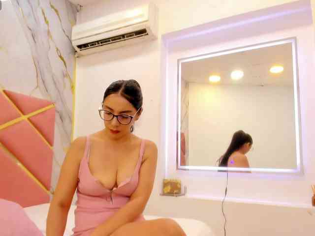 julianaa-31 webcam
