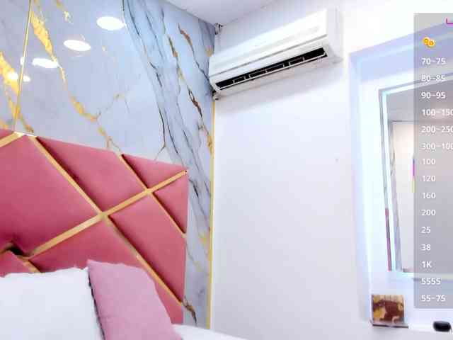 julianaa-31 webcam