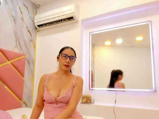 julianaa-31 webcam