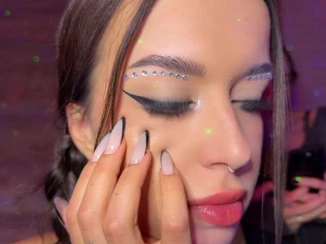 LinaVayne