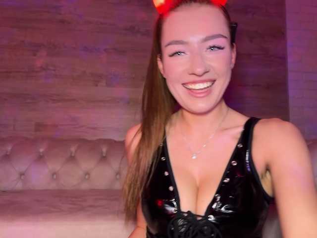 LinaVayne