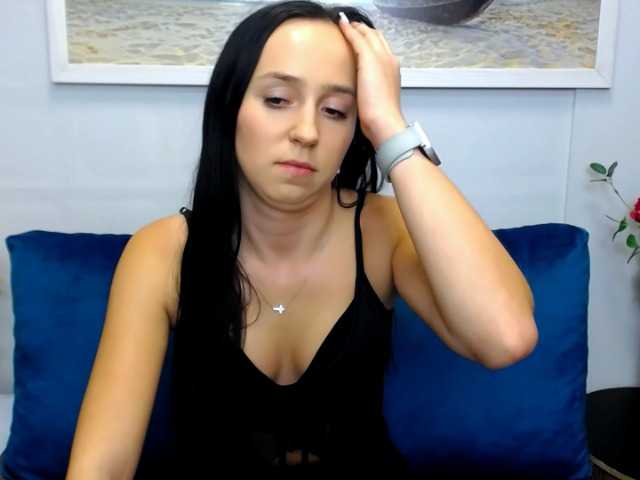 LuisaLove Live Cam on BongaCams