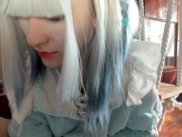 yoonhee-kiss webcam bongacams model stream image