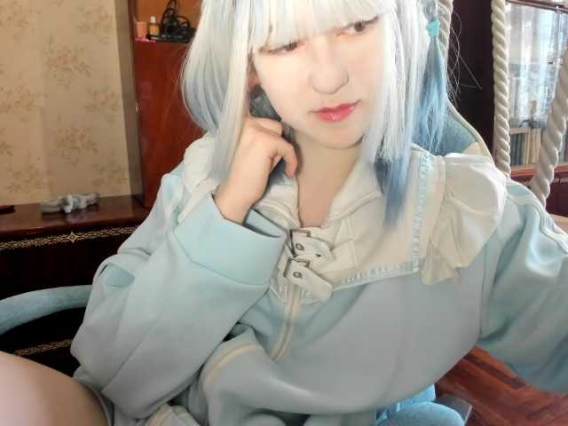yoonhee-kiss webcam bongacams model stream image
