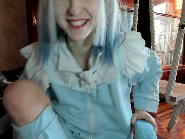 yoonhee-kiss webcam