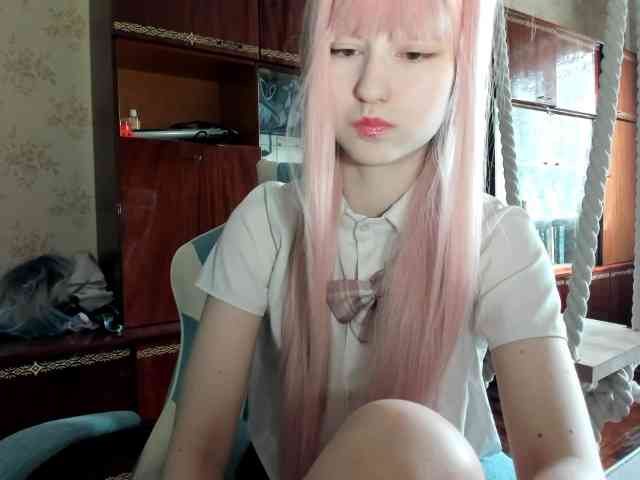 yoonhee-kiss webcam