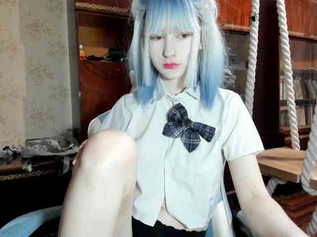 yoonhee-kiss webcam