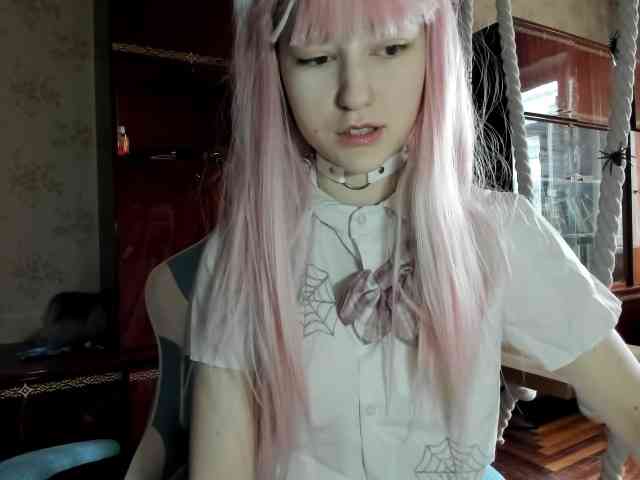 yoonhee-kiss webcam