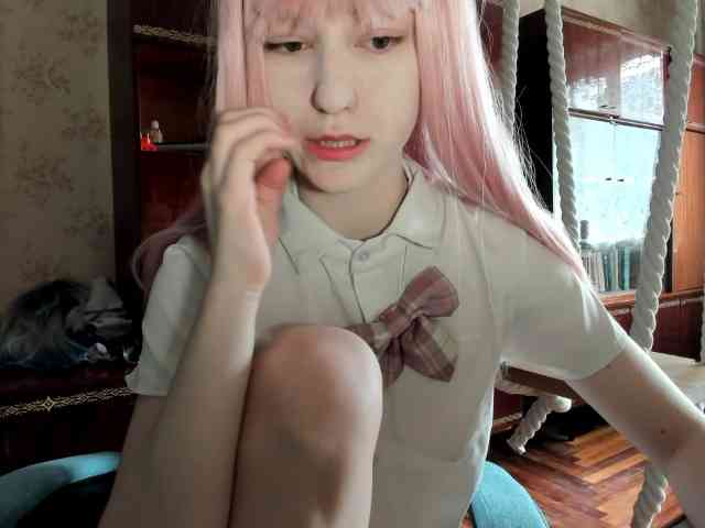 yoonhee-kiss webcam