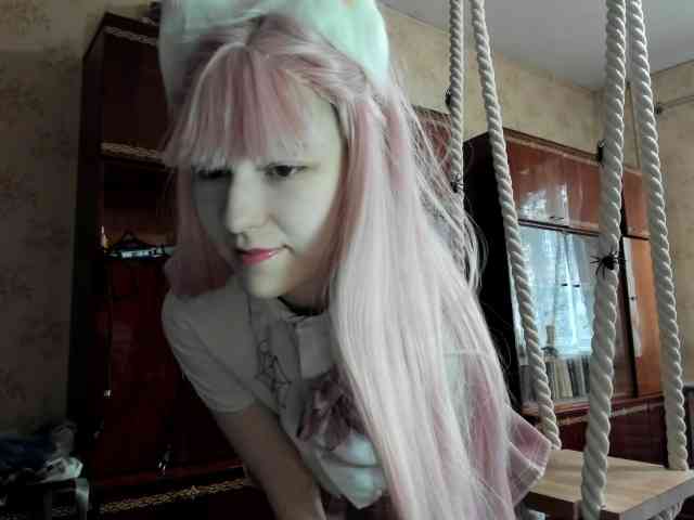 yoonhee-kiss webcam