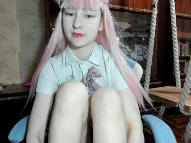 yoonhee-kiss webcam