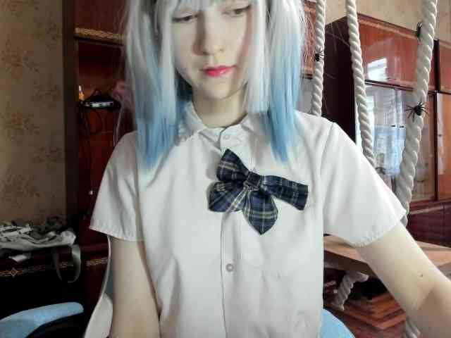 yoonhee-kiss webcam