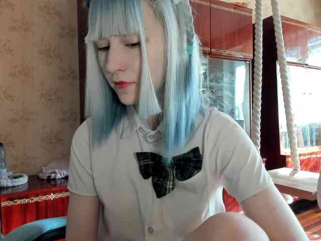yoonhee-kiss webcam