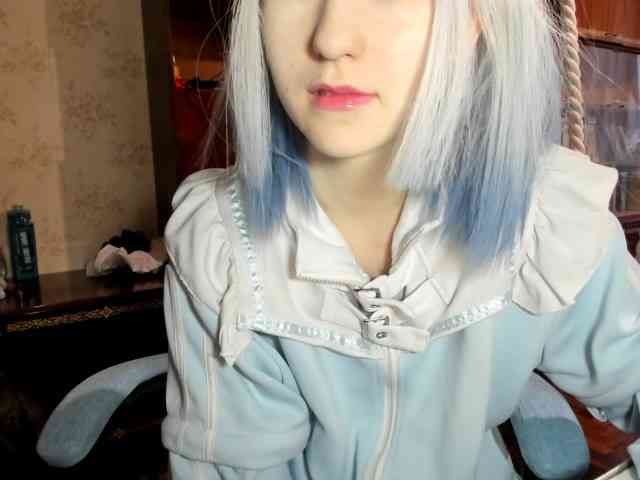 yoonhee-kiss webcam