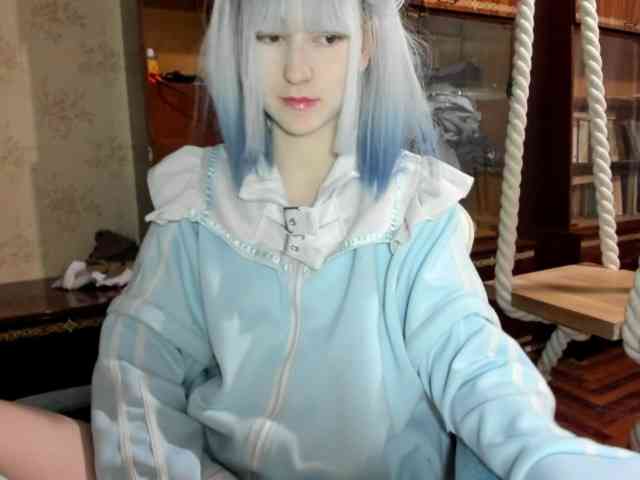 yoonhee-kiss webcam