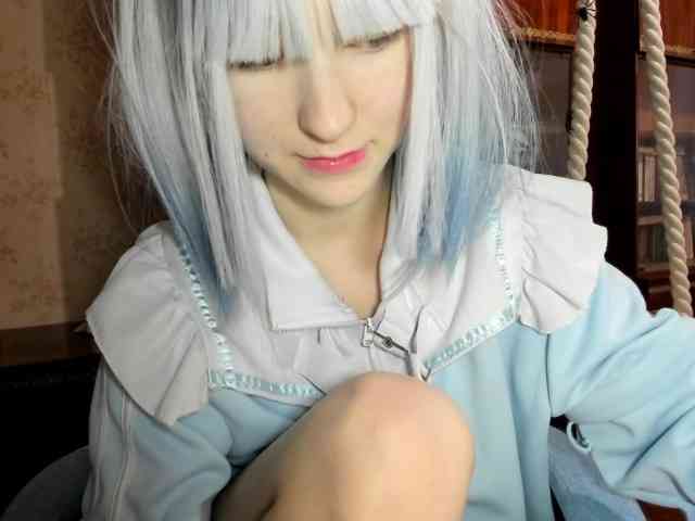 yoonhee-kiss webcam