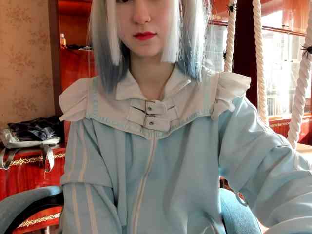 yoonhee-kiss webcam