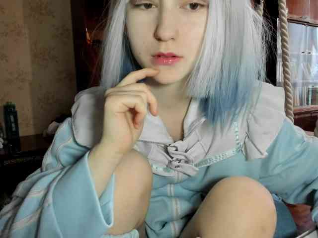 yoonhee-kiss webcam