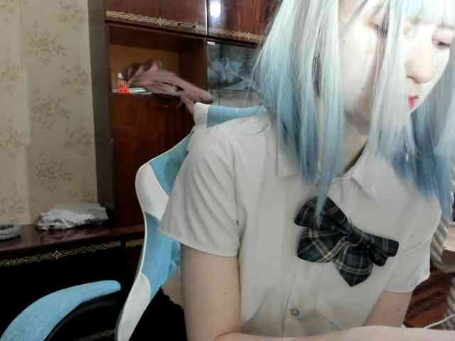 yoonhee-kiss webcam