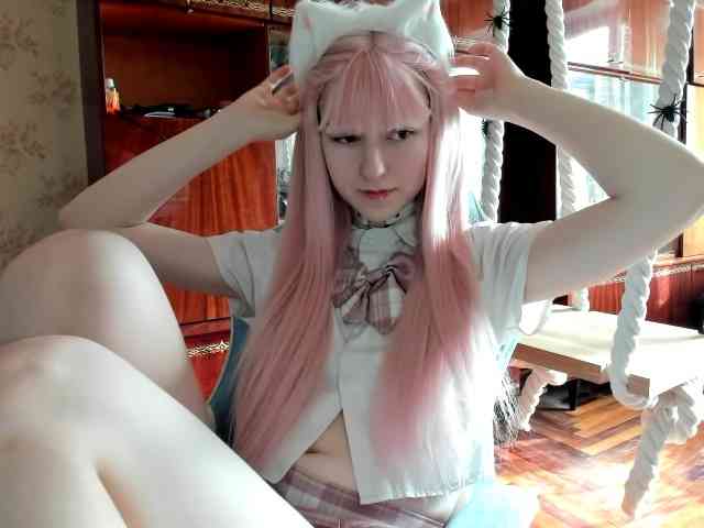 yoonhee-kiss webcam