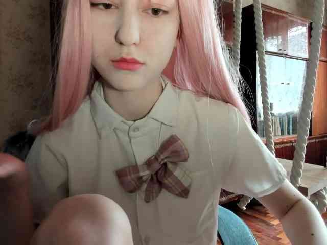 yoonhee-kiss webcam